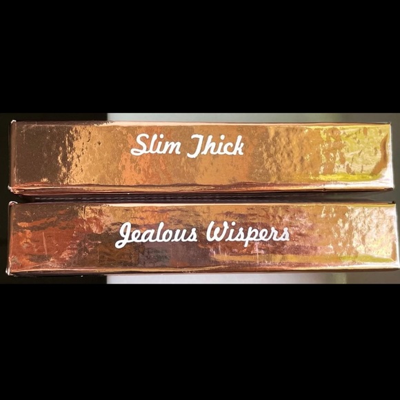 🎉 HOST PICK! 🎉 🆕 Lot of 2- Flirtacious Looks And Lashes- Reusable! - Picture 4 of 4